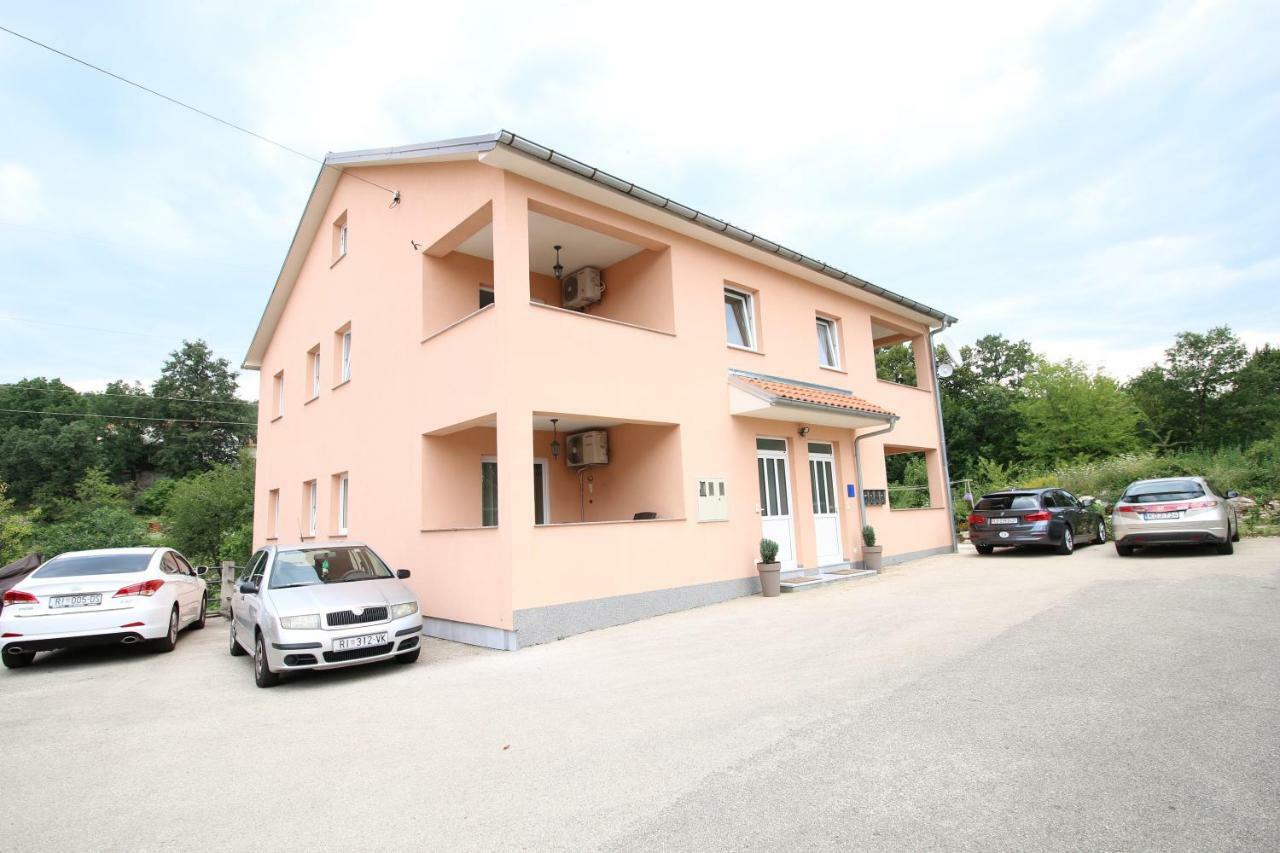 Apartments By Zec Kastav Exterior photo